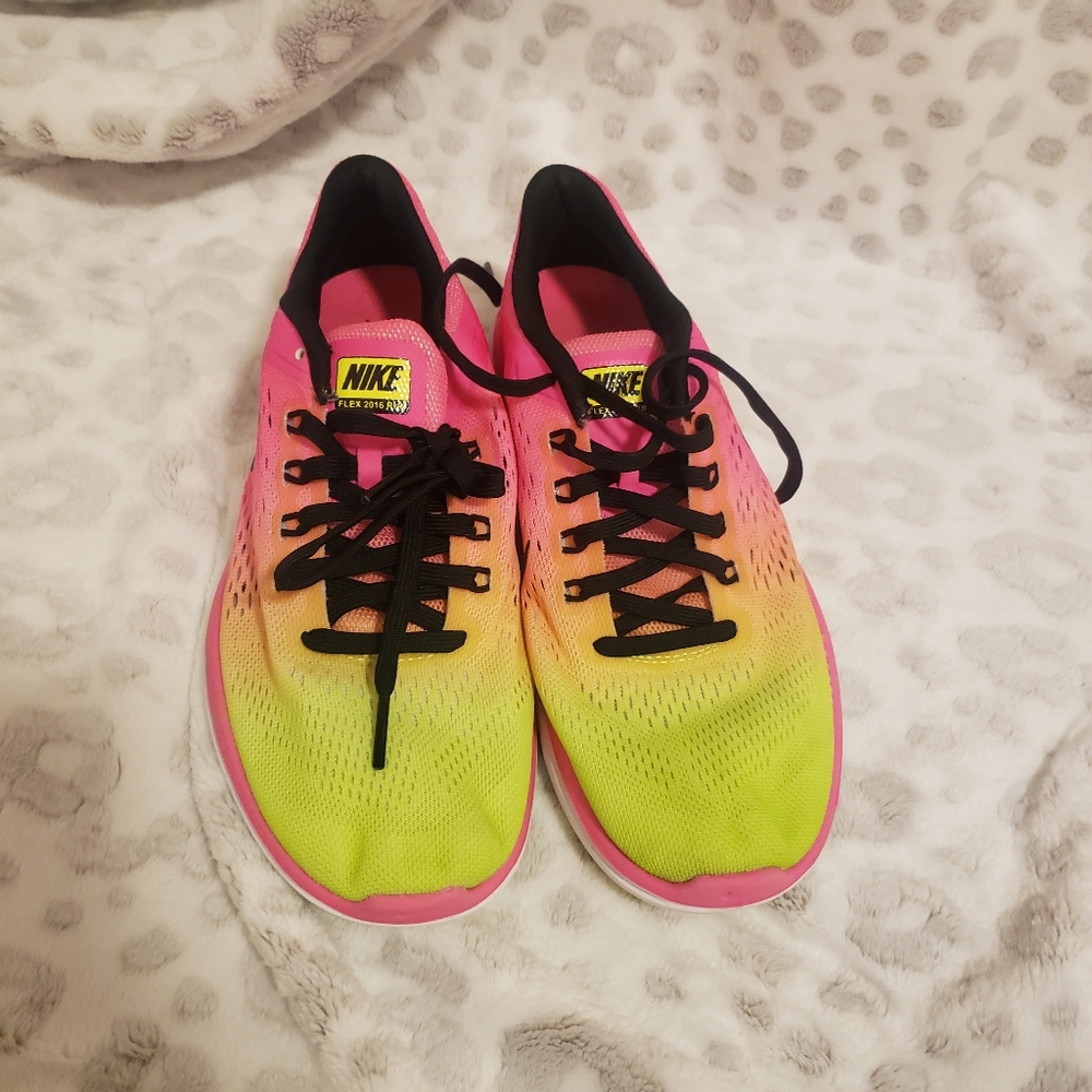 Nike shoes